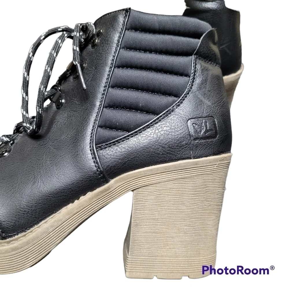 Dirty Laundry Black Rockstar Maverick Lace Up Chunky Block Heel‎ Ankle Boots 8.5